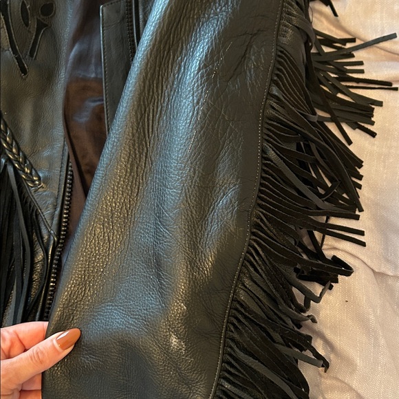 Fringed Black Leather Jacket with Rose Design - Picture 6 of 8
